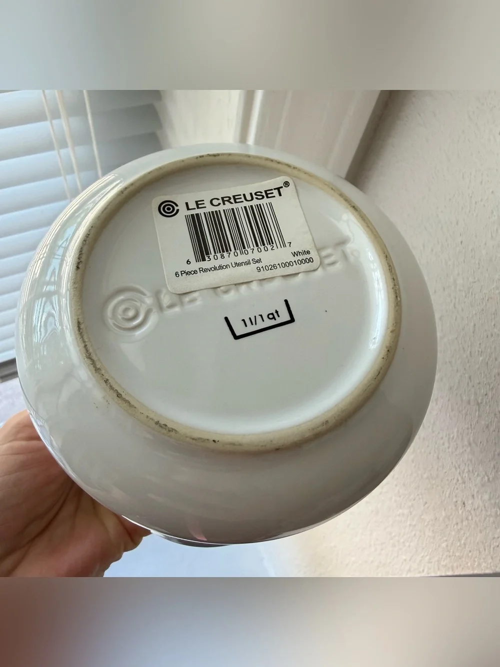 Le Creuset | Lot 2 | 9”x9” White Square Baking Dish & Revolution Utensil Crock